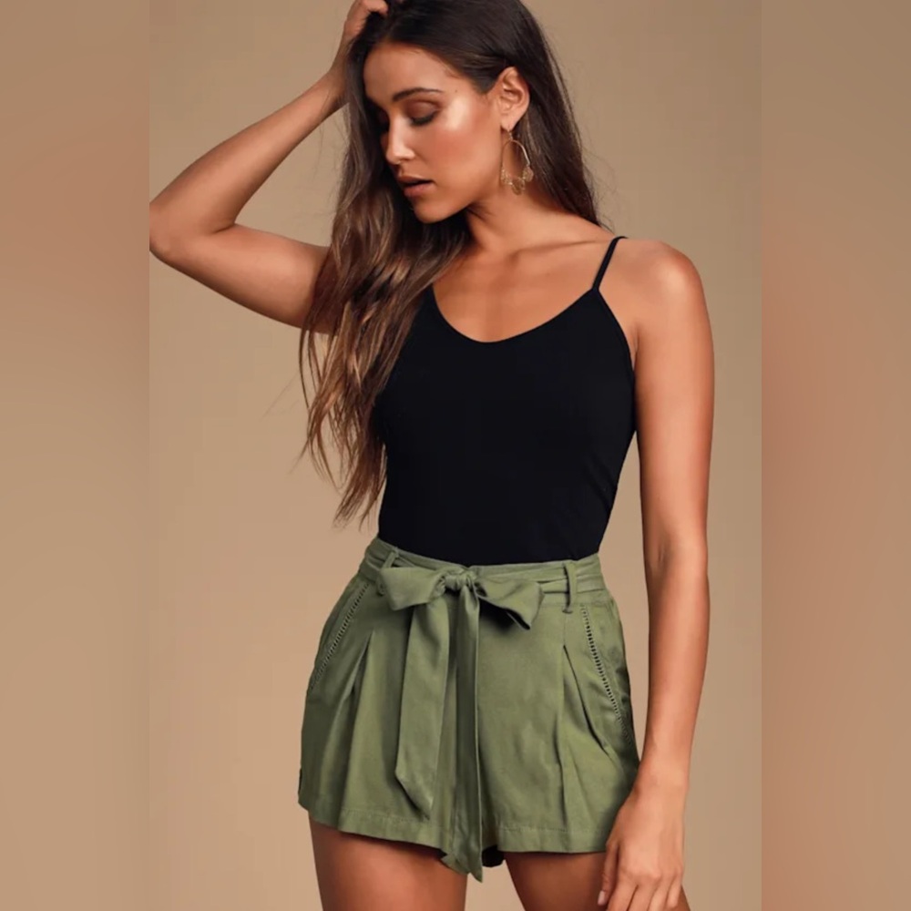 Lulu's Belted Shorts
